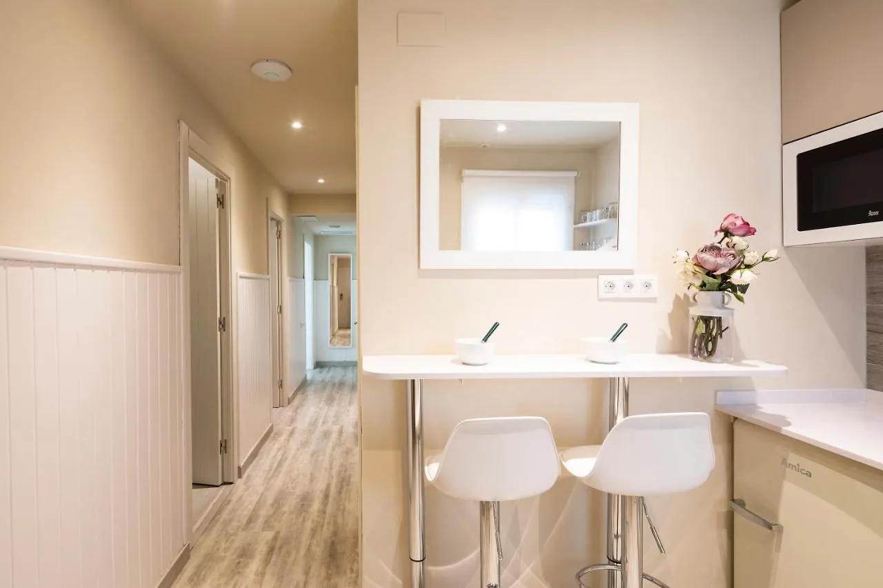 Chic Gran Via Apartment برشلونة إسبانيا